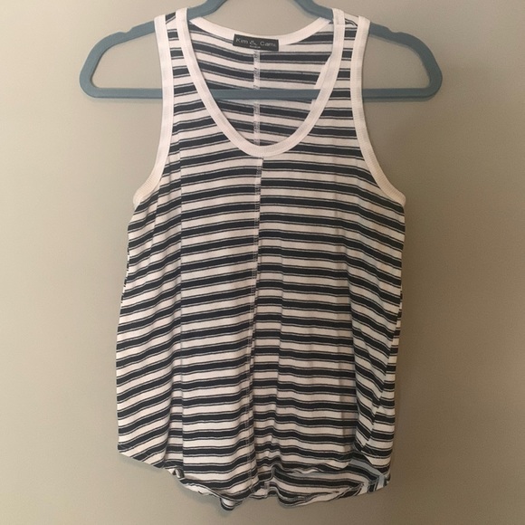 Kim & Cami Tops - Black & White racer-back tank